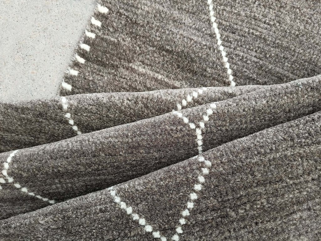 A Closer Look at Moroccan Rugs: Authentic Rugs VS Replicated Rugs