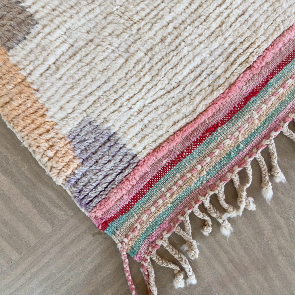 Moroccan Itzer Berber Rug  - BV23