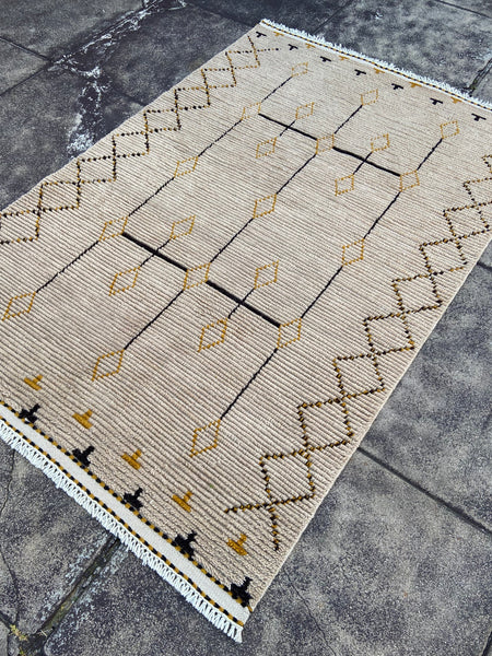 Moroccan Wool Tuareg Rug -  V12