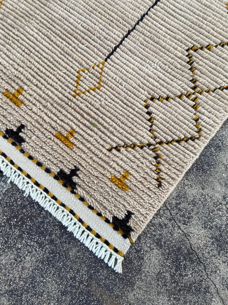 Moroccan Wool Tuareg Rug -  V12