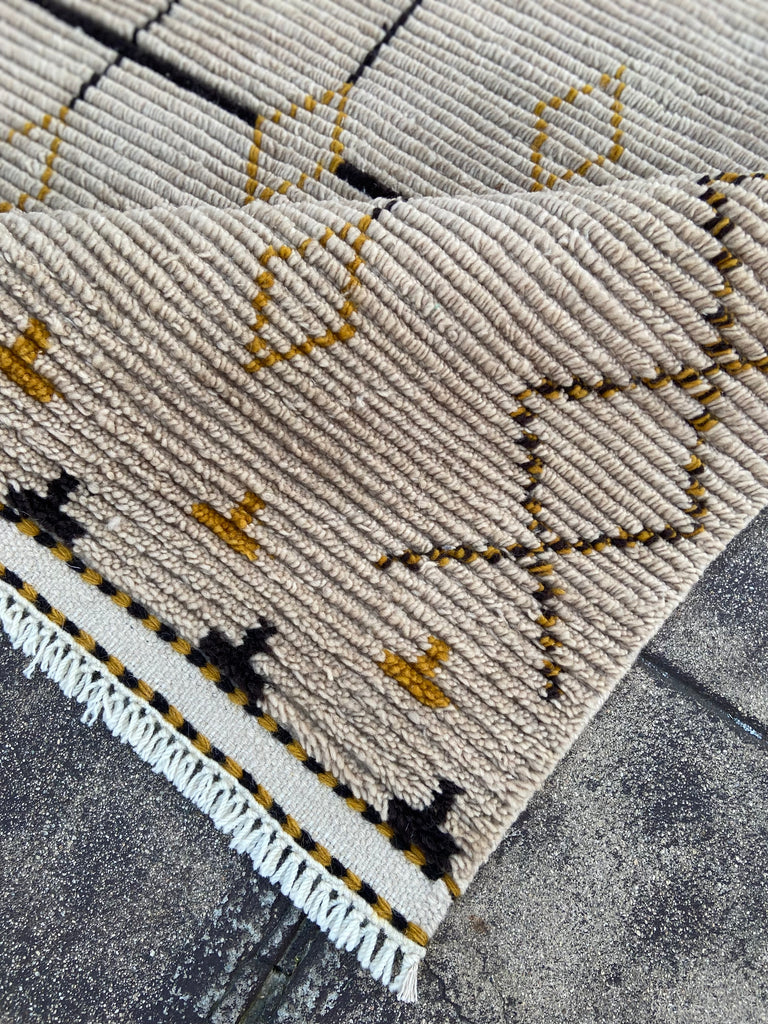 Moroccan Wool Tuareg Rug -  V12