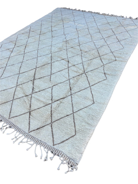 Vintage Moroccan Itzer Rug  - M731