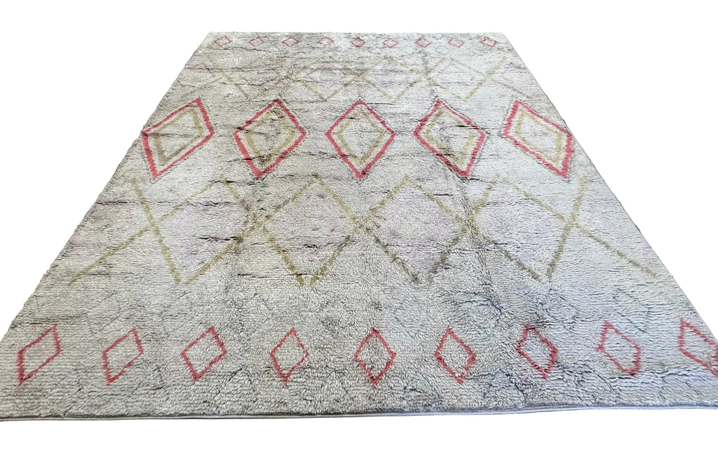 Vintage Berber Moroccan Azilal Rug – AR17