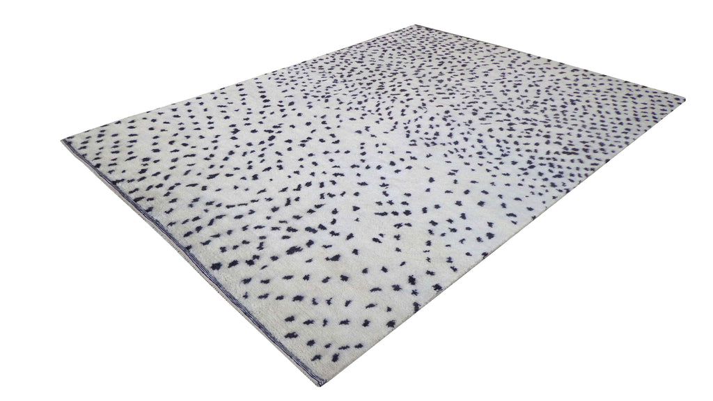 Custom Moroccan Rug - White & Black - WB10