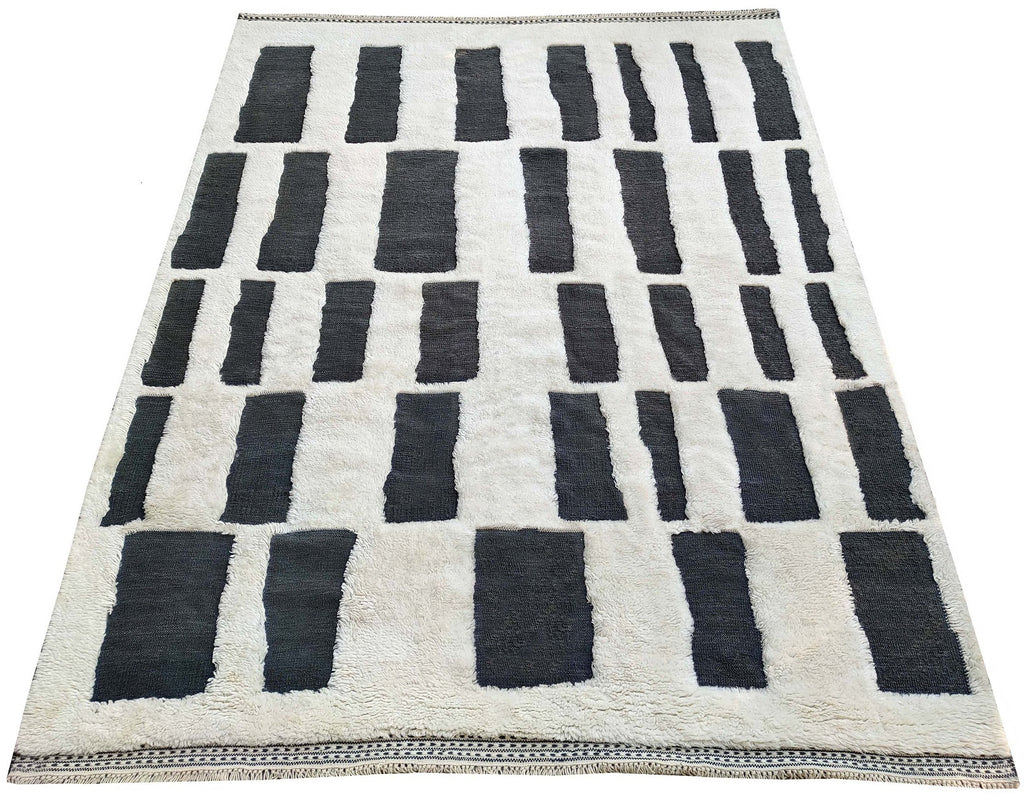 Modern Moroccan Rug - MO58