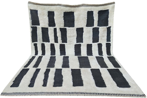 Modern Moroccan Rug - MO58