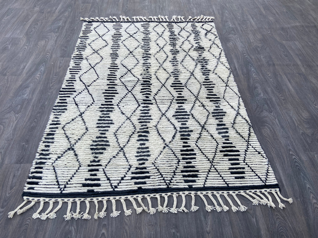 Handmade  Moroccan Rug - LS18