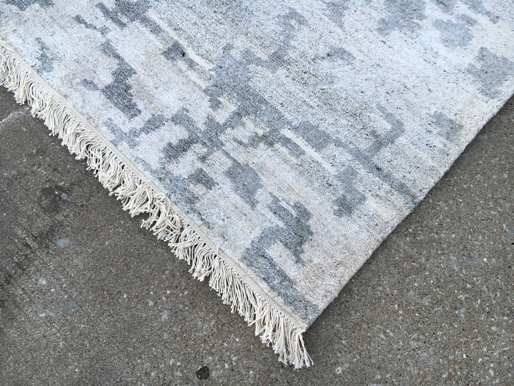 Modern Rug - A18