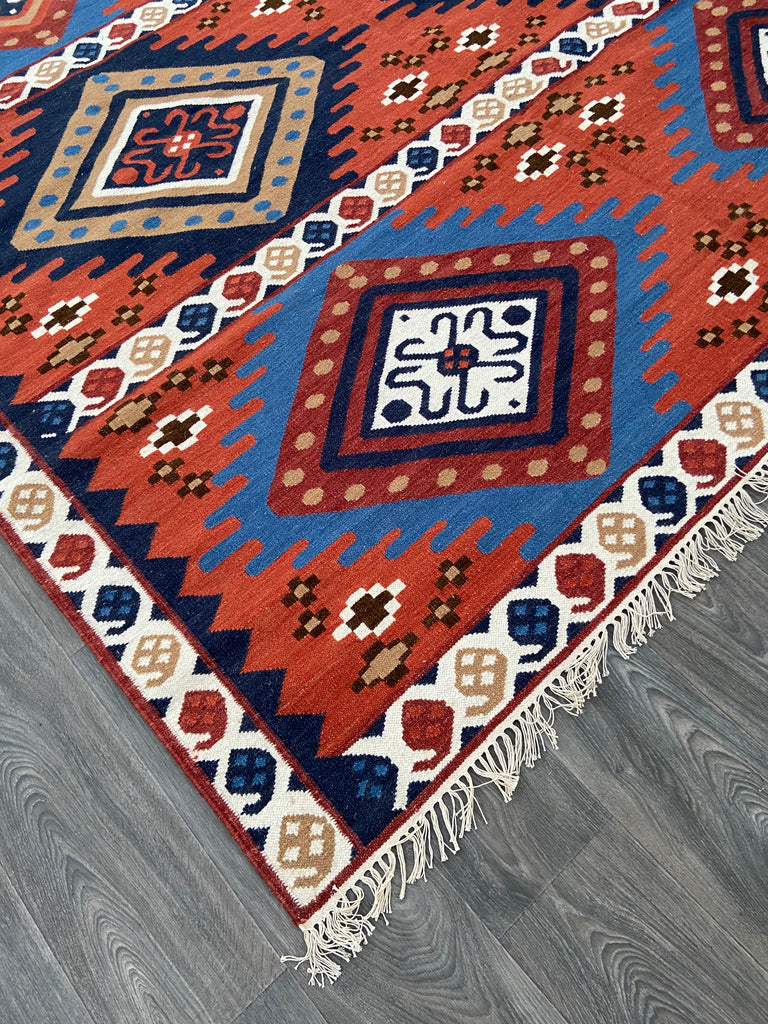 Custom kilim for Jess Keys - M301