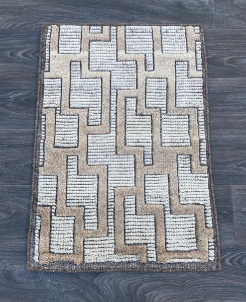 Modern Moroccan Rug  - N16