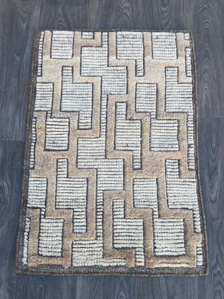 Modern Moroccan Rug  - N16