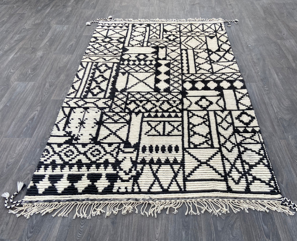 Modern Custom Area rug  - M872