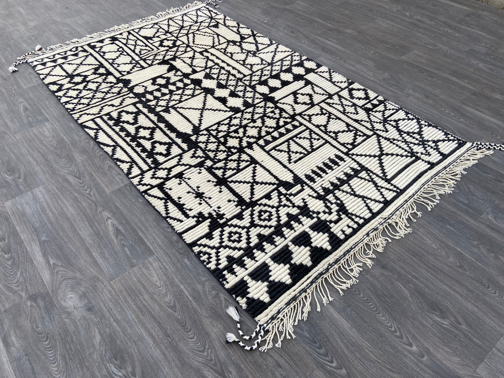 Modern Custom Area rug  - M872