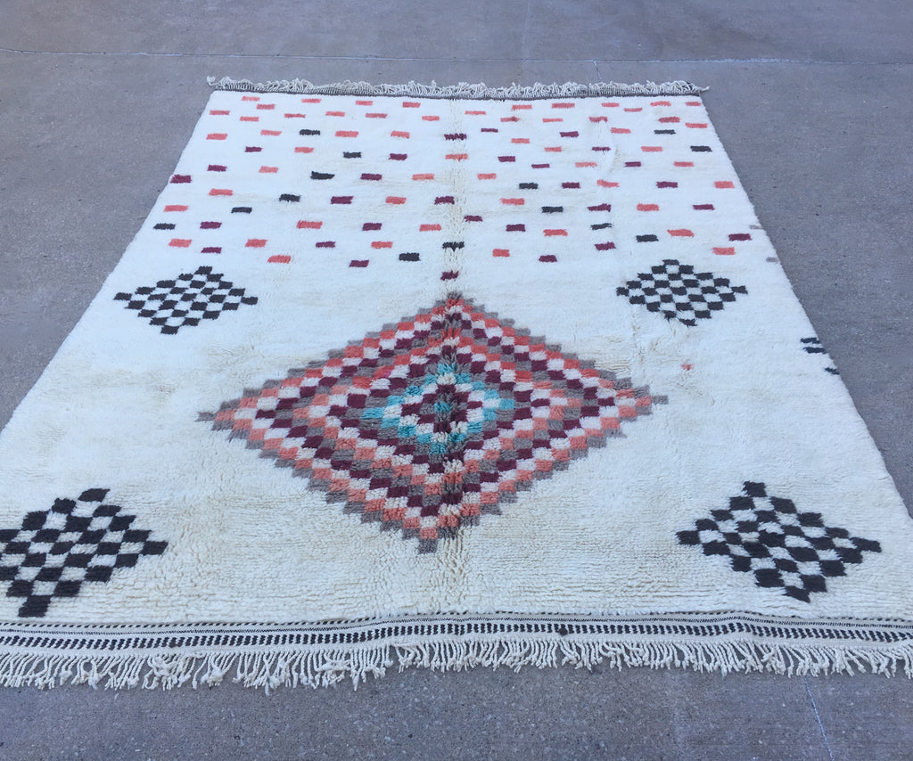 Vintage Moroccan Rug -AZ453