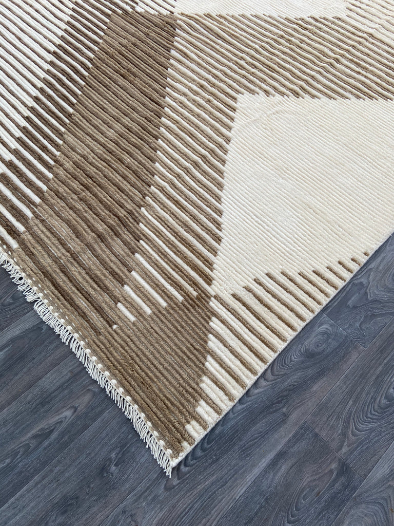 Modern Moroccan rug  - VW10