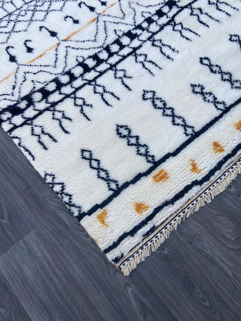 Modern Moroccan Azilal  Rug- M87