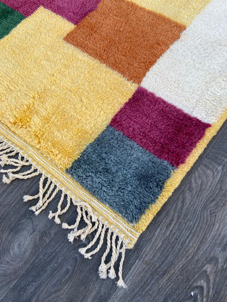 Modern Moroccan Rug - KM102