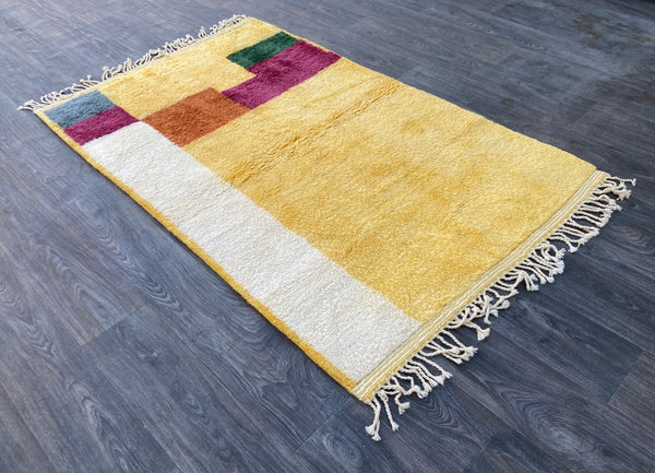 Modern Moroccan Rug - KM102