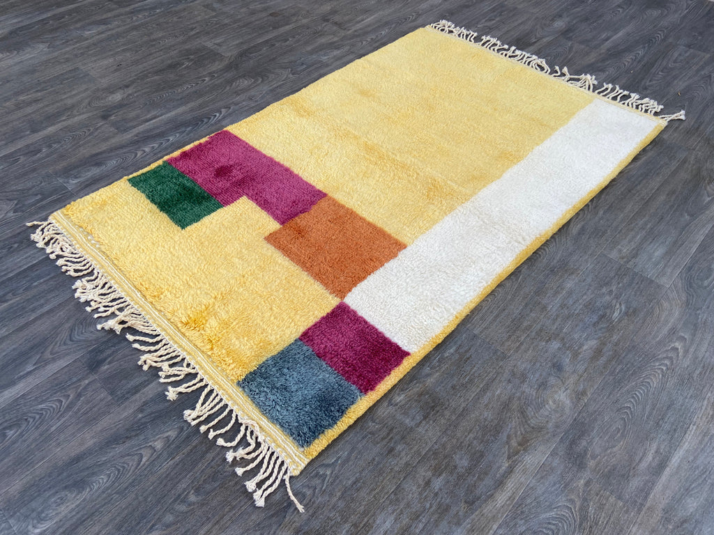 Modern Moroccan Rug - KM102