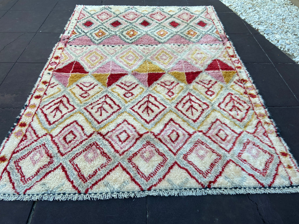 Moroccan Azilal Rug  - AW101