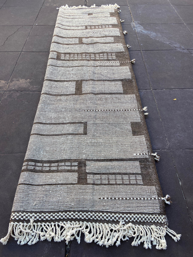 Modern  Moroccan Rug  - CO16