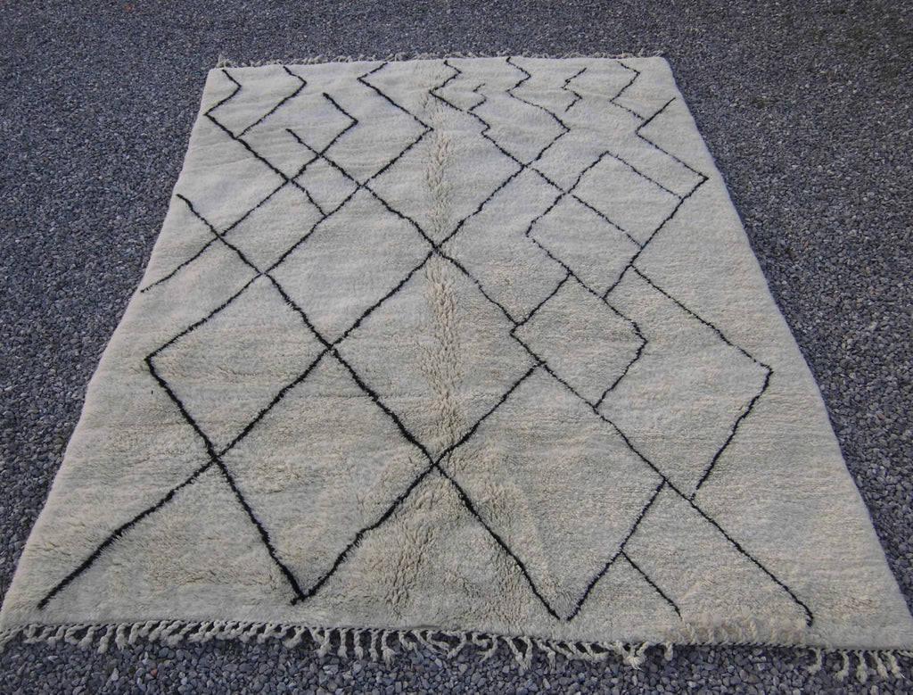 Beni Ourain Rug - B61